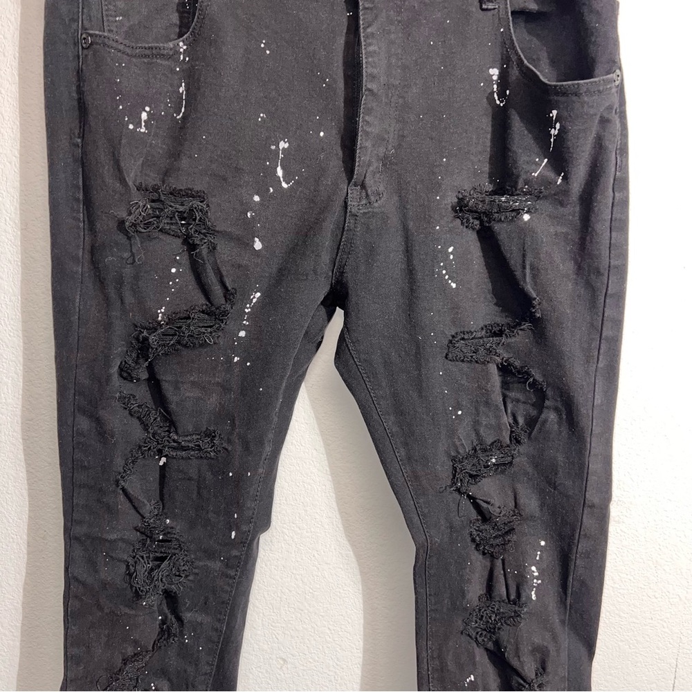 Men's Black Distressed Paint Splatter Jeans Size 40x32 Ripped Spandex Retro Edgy - Picture 3 of 16